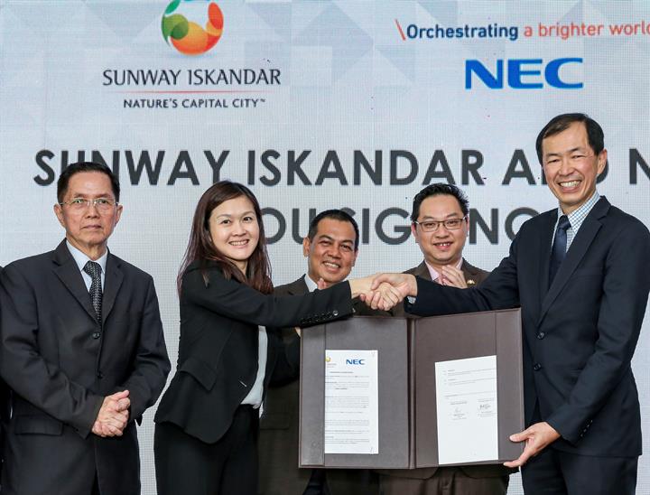 AAAF52A9495 AAAF52A9495